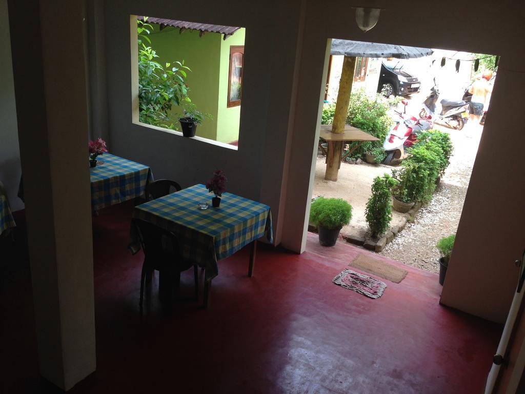 Sun Ocean Inn Mirissa Εξωτερικό φωτογραφία