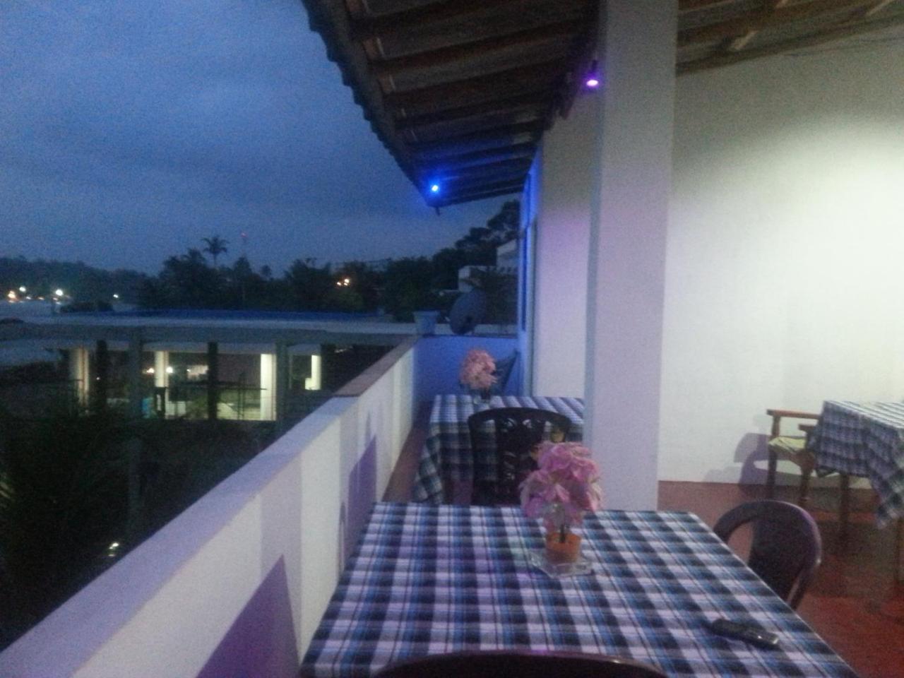 Sun Ocean Inn Mirissa Εξωτερικό φωτογραφία