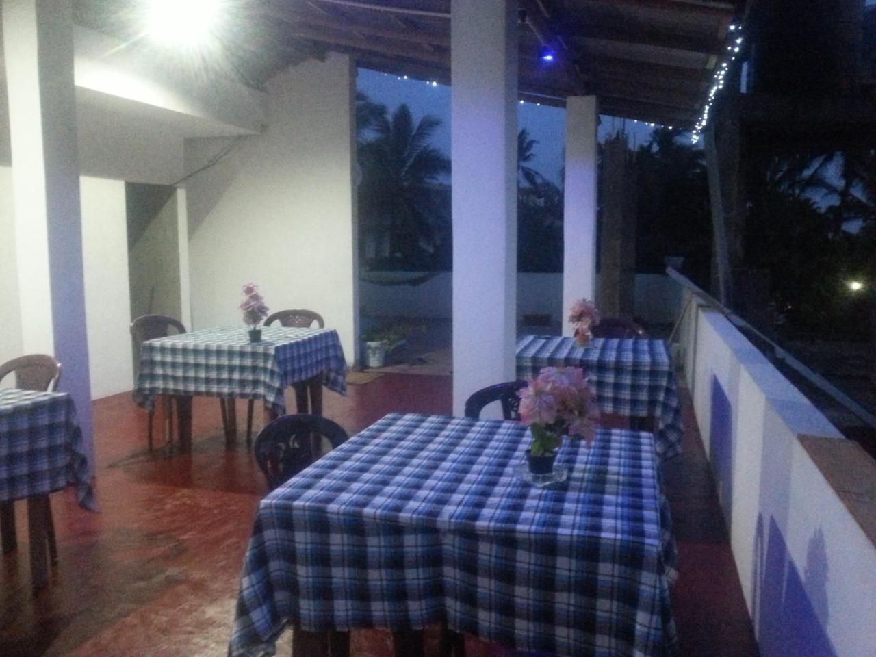 Sun Ocean Inn Mirissa Εξωτερικό φωτογραφία